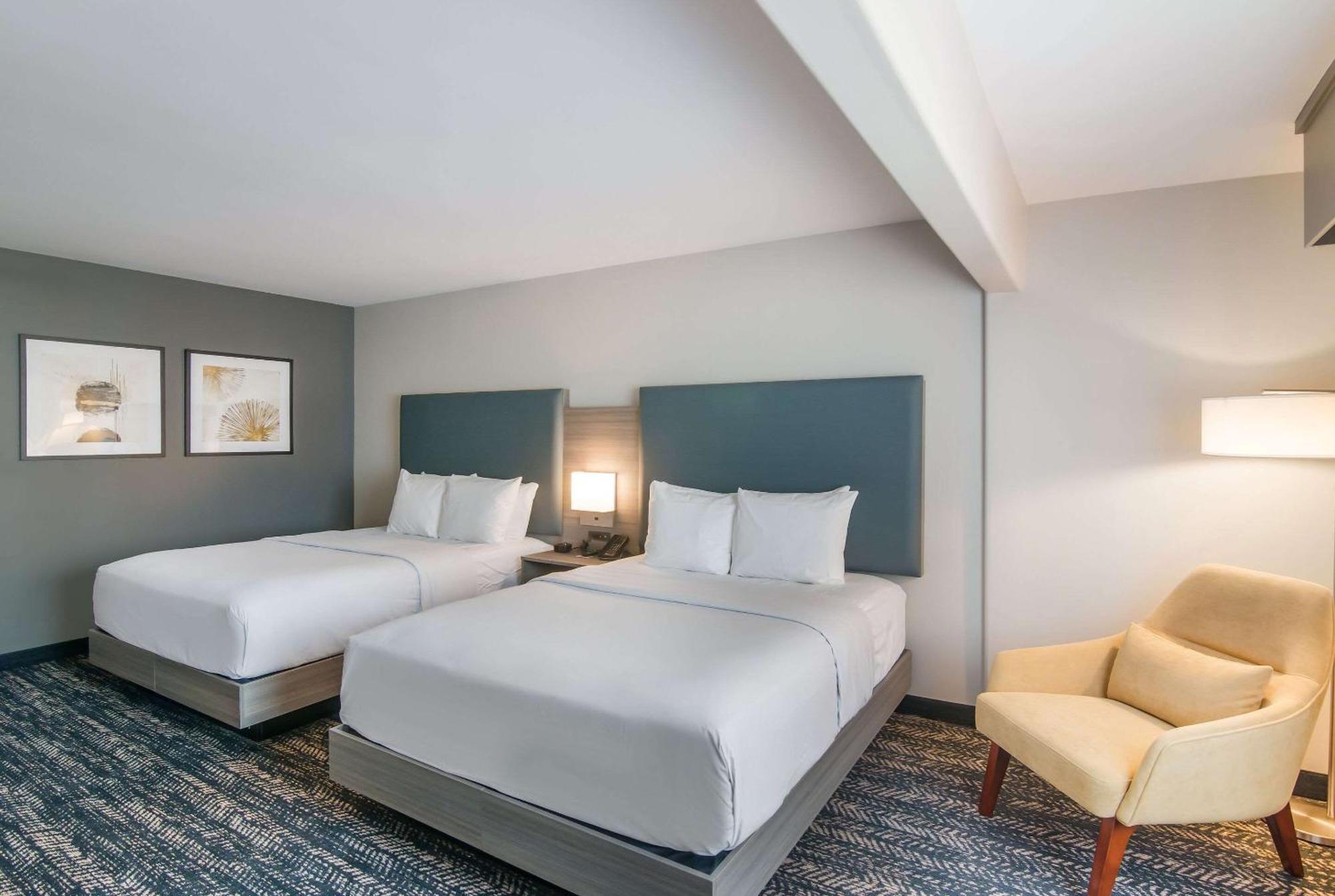 Hourglass Hotel, Ascend Hotel Collection Bakersfield Luaran gambar