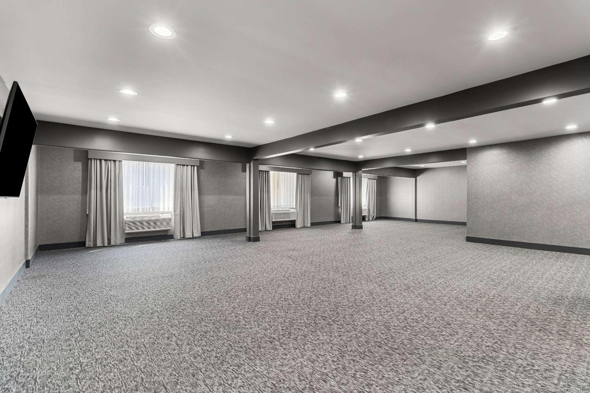 Hourglass Hotel, Ascend Hotel Collection Bakersfield Luaran gambar