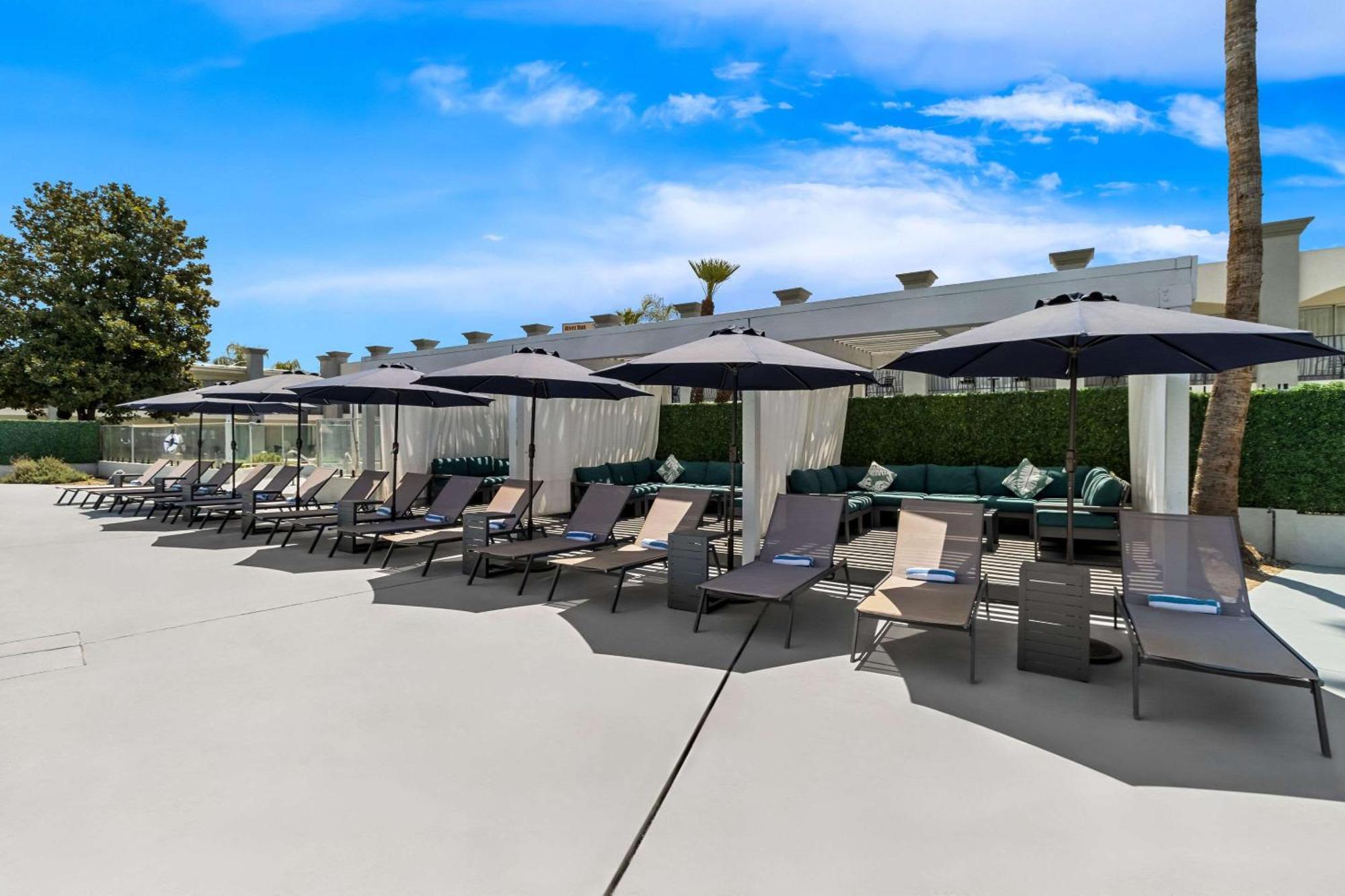 Hourglass Hotel, Ascend Hotel Collection Bakersfield Luaran gambar