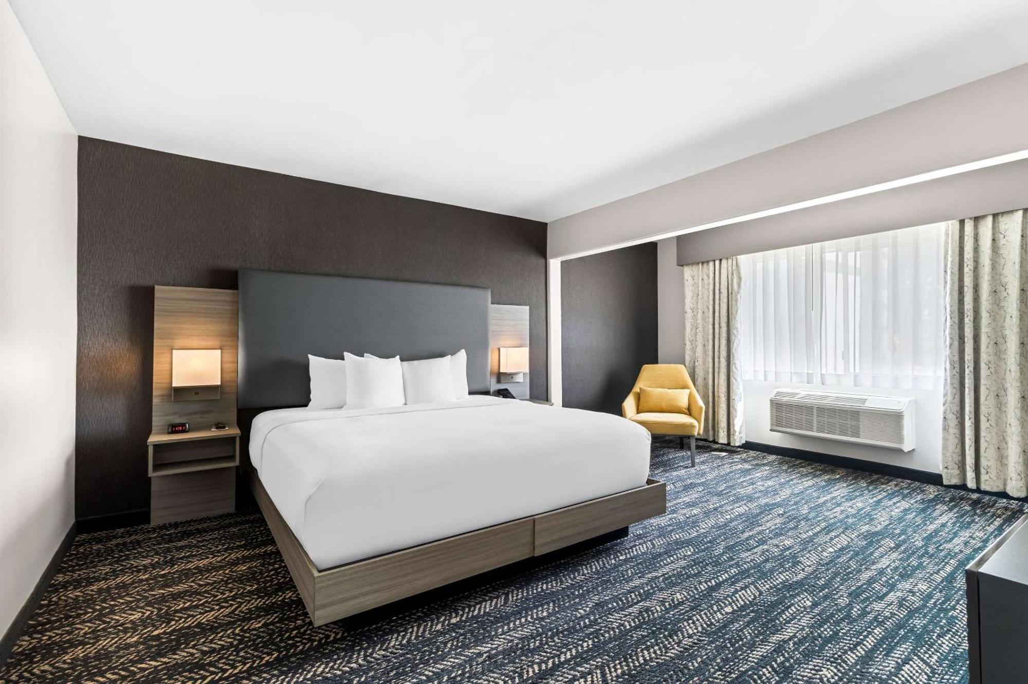 Hourglass Hotel, Ascend Hotel Collection Bakersfield Luaran gambar