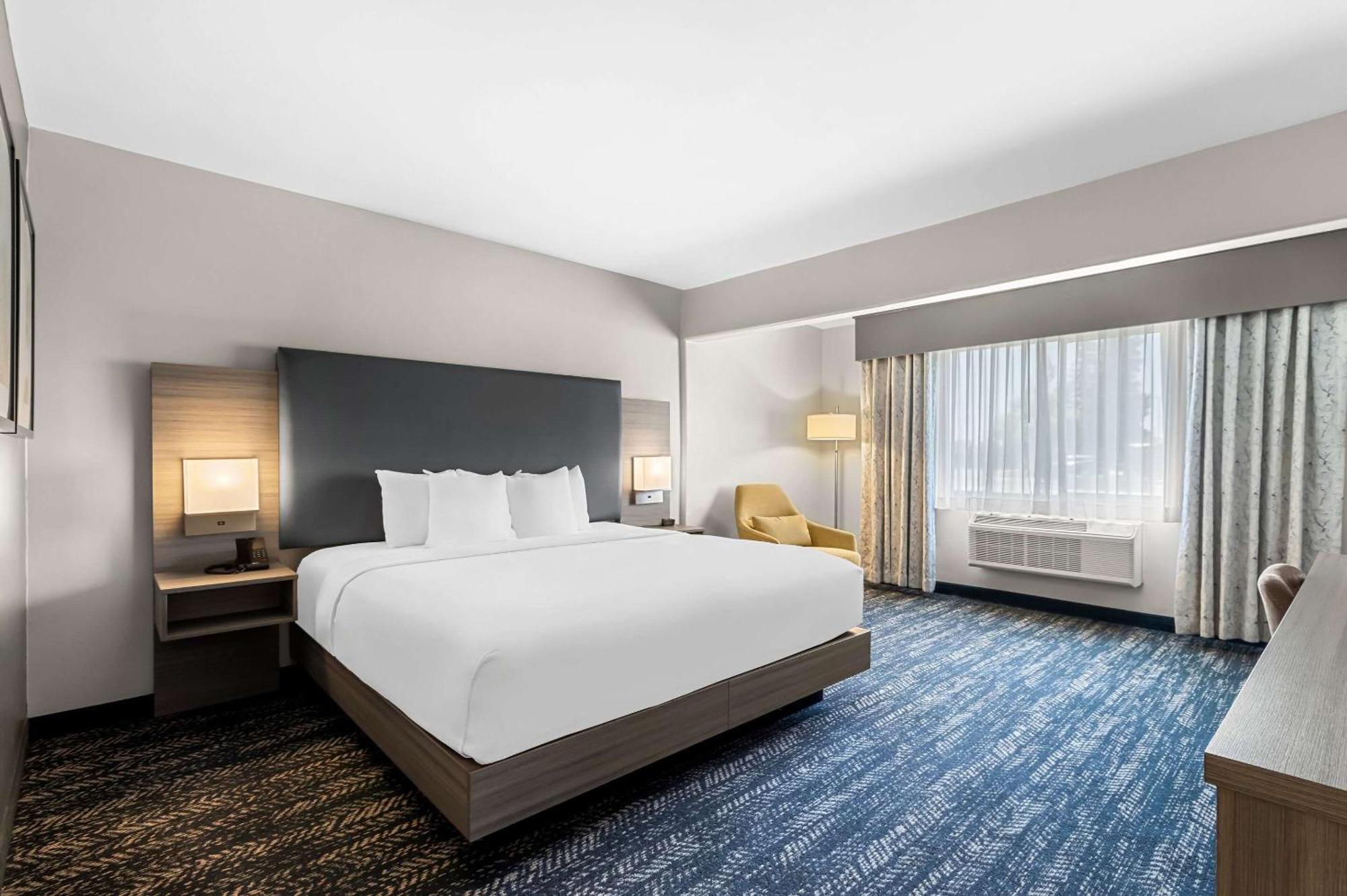 Hourglass Hotel, Ascend Hotel Collection Bakersfield Luaran gambar